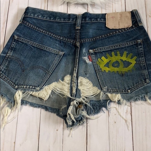 Levi’s custom up cycled shorts size 28 - Picture 1 of 12